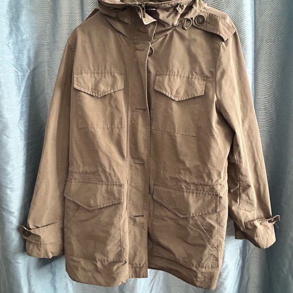 London Fog Woman’s  Beige Military Jacket style - size large- hood, pockets- - Picture 15 of 16